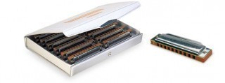 SUZUKI 1072-S Folkmaster Box Set -  12.