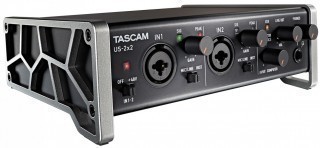 TASCAM US-2x2 USB  